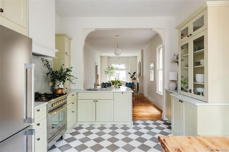 Victorian Home Renovation, 1920s Kitchen, Old Victorian Homes, Built In Banquette, White Wash Brick, Gray And White Kitchen, Kitchen Remodel Ideas, Fall Kitchen, Kitchen Reno