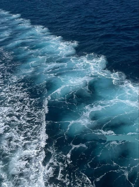 Seawater Aesthetic, Deep Water Aesthetic, Water Asethic, Blue Soul Aesthetic, Sea Aesthetic Blue, Deep Ocean Aesthetic, Deep Sea Aesthetic, Blue Sea Aesthetic, Sea Core Aesthetic