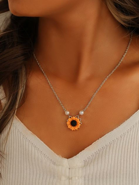 Silver Fashionable   Zinc Alloy  Pendant Necklaces Embellished   Jewelry Sunflower Charm, Art Scarves, Scarf Rings, Sunflower Necklace, Pearl Decor, 50 Style, Boutique Collection, Real Pearls, Anklet Bracelet