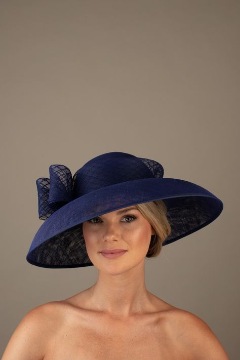 Race Day Hats, Shocking Blue, Ascot Hats, Women Hats Fashion, Elegant Hats, Wedding Hats, Fascinator Hats, Life Tips, Women Maxi