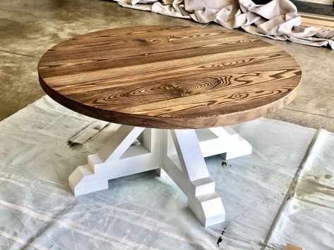 Round Farmhouse Coffee Table, Farmhouse Round Table, Round Farmhouse Table, Diy Farmhouse Coffee Table, White Round Coffee Table, Circle Coffee Tables, White Round Tables, Farmhouse Coffee Table, Modern Farmhouse Table