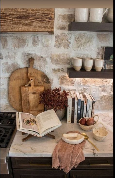 Casa Vintage, Room Deco, Dream House Decor, Küchen Design, Kitchen Styling, Dream Home Design, Kitchen Counter, Home Decor Kitchen, 인테리어 디자인