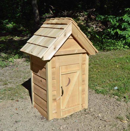 Outhouse Well Cover Outdoor Well Cover, Well Houses Ideas, Well Head Cover Ideas Diy, Water Pump Cover Ideas, Well Covers Ideas Diy, Well Pump Cover Ideas Front Yards, Well Pipe Cover Ideas, Well House Ideas, Water Well Cover Ideas Outdoor