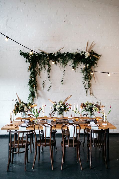 bistro lights - photo by Katie Harmsworth Photography http://ruffledblog.com/mixed-metals-wedding-inspiration Mixed Metals Wedding, Warehouse Party, Industrial Wedding Inspiration, Bistro Lights, Warehouse Wedding, Industrial Warehouse, Greenery Wedding, Industrial Wedding, Photo Instagram