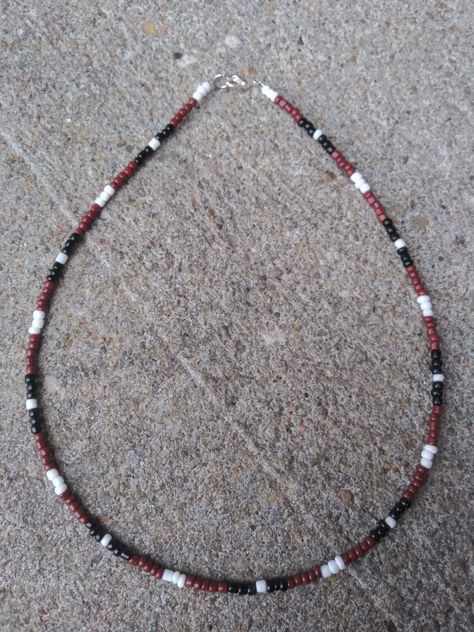 This necklace features dark colors that match any fall outfit Fall Necklace, Fall Bead, Autumn Necklace, Beaded Jewlery, Western Jewelry, Beaded Necklaces, Beaded Choker, Fall Outfit, Dark Colors