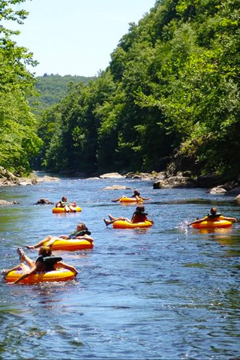 Things To Do In Connecticut Summer, Summer In Connecticut, River Tubing Aesthetic, Summer To Do, Summer Day Aesthetic, Summer Days Aesthetic, Connecticut Aesthetic, Connecticut Summer, Things To Do Summer