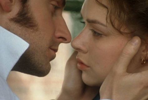 Best Period Dramas, Elizabeth Gaskell, John Thornton, Costume Drama, North And South, Romantic Moments, Richard Armitage, North South, Romance Movies