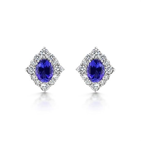 Oval Tanzanite & Brilliant Cut Cluster Stud Earrings 18ct White Gold Tanzanite Diamond Earrings, Diamond Cluster Earrings, Tanzanite Diamond, Gem Stones, Cluster Earrings, Diamond Drop Earrings, Fine Jewellery Earrings, Diamond Cluster, Sparkle Diamonds