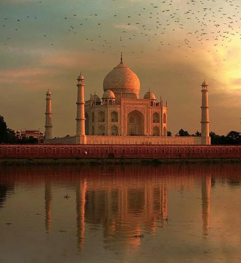 Exotic Taj Mahal Image, Indian Landscape, India Travel Places, India Architecture, Agra Fort, Building Aesthetic, Taj Mahal India, A Level Art Sketchbook, Sheikh Zayed Grand Mosque