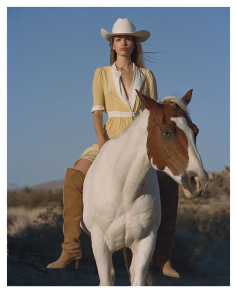 COWBOY: MEET THE MODEL DAPHNE GROENEVELD – Lack of Color Fritz The Cat, Daphne Groeneveld, Diamond Face Shape, Western Film, Felt Cowboy Hats, Lack Of Color, Childrens Hats, Crown Design, Wearing A Hat