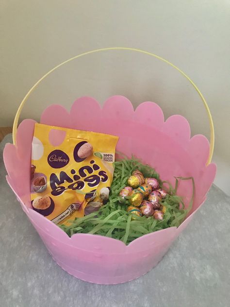 #aesthetic #easter #chocolate #yum #cute Easter Aesthetic, Aesthetic Easter, Easter Season, Easter Chocolate, Spring Aesthetic, Easter Gifts, Easter Egg Hunt, Egg Hunt, Easter Egg