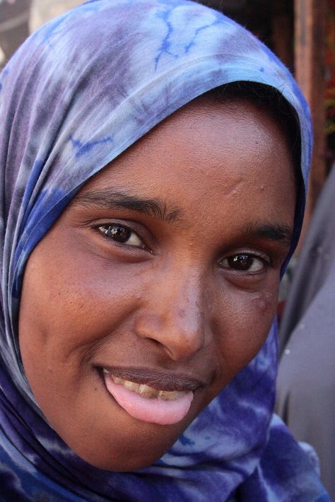 Somali Women, Crying Eyes, Beauty Face Women, Beautiful Muslim Women, Face Images, Dark Skin Women, African Beauty, Muslim Women, Beauty Face