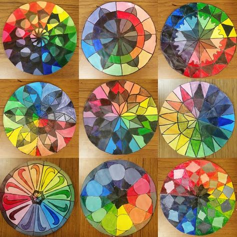 Color Theory Art Lessons, Color Wheel Lesson, Color Theory Projects, Color Theory Painting, Color Wheel Art Projects, Color Wheel Projects, Color Art Lessons, Intro To Art, Color Wheel Art