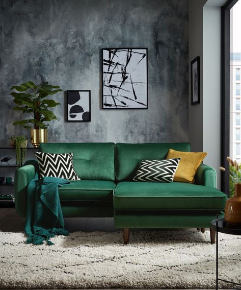 Dark Green Couches, Green Velvet Sofa Living Room, Emerald Green Sofa, Green Sofa Living, Green Couch Living Room, Dark Green Living Room, Green Sofa Living Room, Latest Sofa Designs, Green Couch