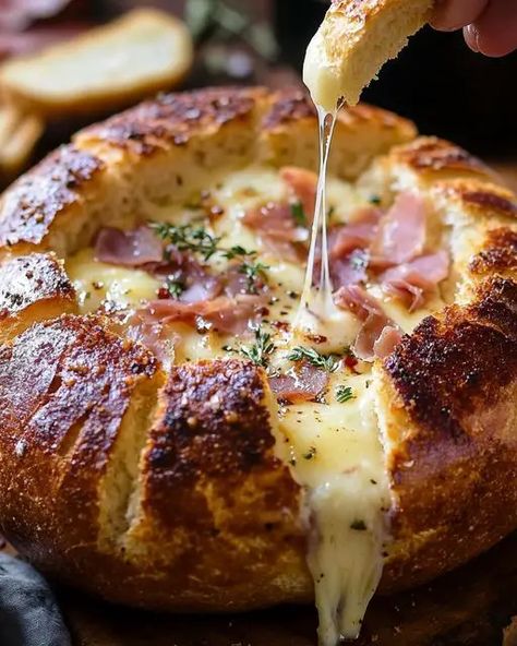 Indulge in a rich, savory Garlic Prosciutto and Hot Honey Baked Brie Bread Bowl, perfect for cozy gatherings and gourmet appetizers. Baked Brie Bread Bowl, Baked Brie Bread, Honey Baked Brie, Brie Bread Bowl, Baked Brie Honey, Honey Appetizers, Brie Bread, Brie Cheese Recipes, Spinach Bread