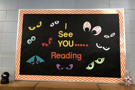 Spooky Book Display Library, Fall Ela Bulletin Board, October Library Bulletin Board Ideas, Back To School Bulletin Board Ideas For Library, October Book Displays, October Bulliten Board, Halloween Bulletin Boards For Library, Library Halloween Bulletin Boards, October Library Bulletin Boards