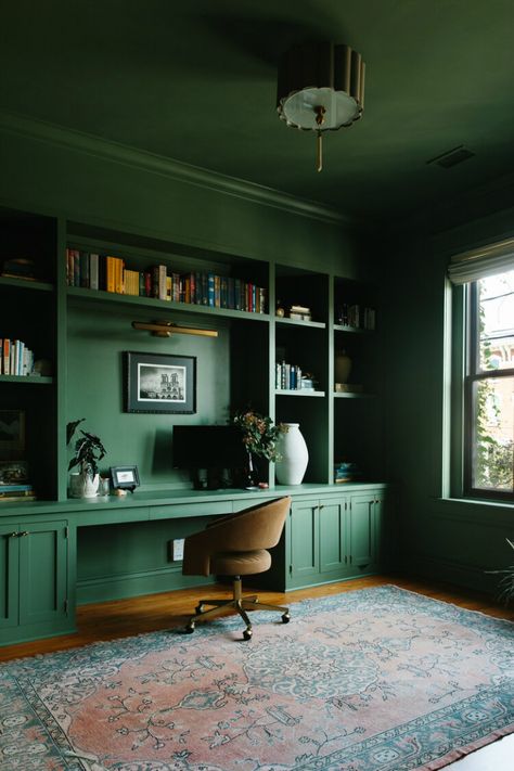 Parisian Style Apartment, Green Home Offices, Downtown Lofts, Apartment Renovation, Design A Space, Yellow Home Decor, Green Walls, Parisian Apartment, Built In Bench