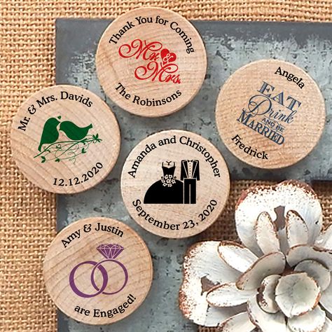 Diy Wedding Giveaways, Magnet Wedding Favors, Wedding Favor Sayings, Country Wedding Favors, Rehearsal Dinner Favors, Sweet Wedding Favors, Flower Seed Paper, Wedding Favours Magnets, Wedding Magnets