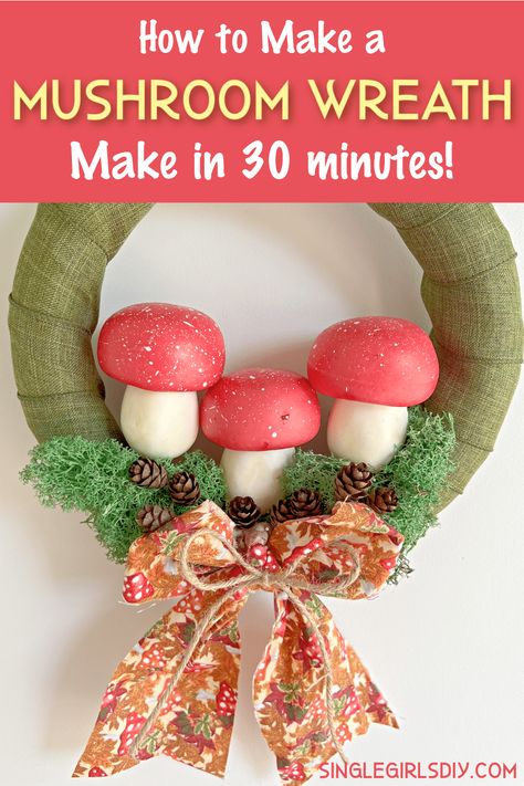 Mushroom Wreath, Sunflower Granny Square, Straw Wreath, Mushroom Crafts, Burlap Wreaths, Cute Cottage, Crochet Sunflower, Diy Wreaths, Mushroom Decor