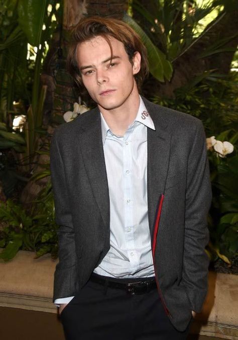 Charlie Heaton Birthday, Real Name, Family, Age, Weight, Height, Girlfriend(s), Bio & More Freddie Stroma, Charlie Heaton, Jonathan Byers, No Children, The New Mutants, Eyes Color, Stranger Things 3, Jamie Campbell, Donald Glover