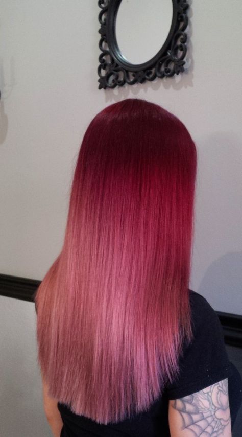 Red Pink Ombre Hair, Red To Pink Ombre Hair, Red Pink Hair, Pink Ombre Hair, Red Ombre Hair, Gradient Hair, Brown Ombre Hair, Faded Hair, Hair Ombre