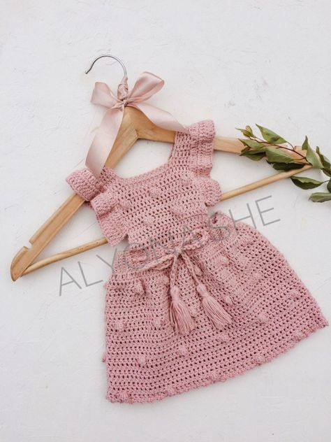 Vestidos Bebe Crochet, Sundress Pattern, Crochet Baby Girl Dress, Crochet Baby Dress Pattern, Baby Frock Pattern, Crochet Baby Girl, Crochet Girls, Haken Baby