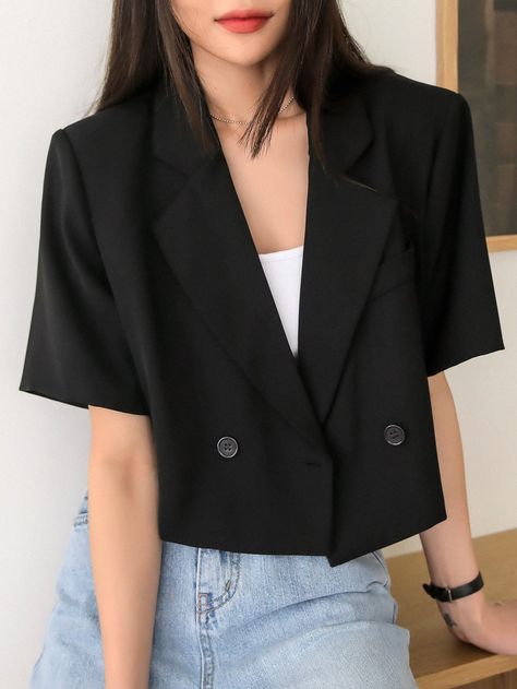 DAZY Double Breasted Crop Blazer Cropped Short Sleeve Blazer Outfit, Short Blazer Outfits Casual, Korea Work Outfit, Short Sleeve Suits For Women, Short Black Blazer Outfit, All Black Outfit Casual Simple, Short Blazer Outfits For Women, Short Blazers For Women, Black Cropped Blazer Outfit