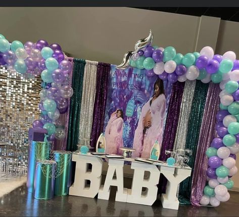 Mermaid Baby Shower Ideas, Mermaid Baby Shower Decorations, Sea Baby Shower Theme, Mermaid Baby Shower Theme, Art Birthday Cake, Sea Baby Shower, Mermaid Baby, Mermaid Theme Party, Mermaid Baby Showers