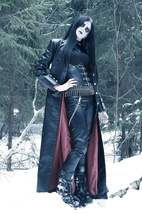 Twitter: @HailJon Page on Facebook: https://www.facebook.com/pages/Old-Gothic/282334201952428?fref=ts Black Metal Fashion, Metal Outfit, Metalhead Girl, Black Metal Girl, Metal Chicks, Black Metal Art, Goth Subculture, Goth Women, Goth Beauty