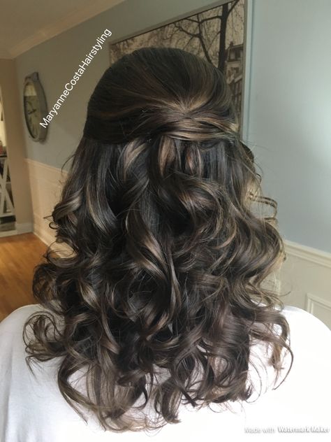 Short Curled Half Up Half Down, Shoulder Length Curled Hairstyles, Curly Half Up Half Down, Shoulder Length Curls, Prom 2022, Brown Curls, Evening Hairstyles, Formal Hair, Short Brown Hair