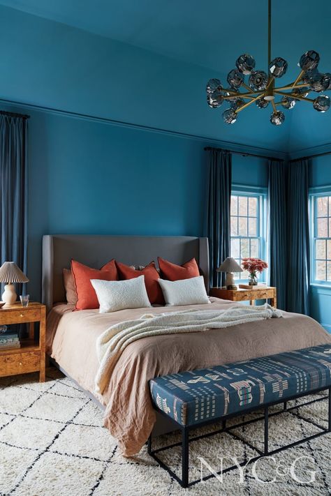 Dark Teal Bedroom Ideas, Dark Teal Bedroom, Jewel Tone Bedroom, Teal Nightstands, Teal Bedroom Ideas, Teal Accent Walls, Bedrooms For Couples, Teal Bedroom, Teal Pillows