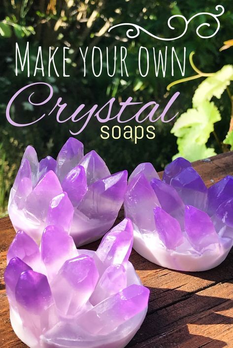 Soap Crystals, Geode Soap, Soap Benefits, Soap Display, Make Soap, Melt And Pour Soap, Crystal Soap, Soap Making Recipes, Real Crystals