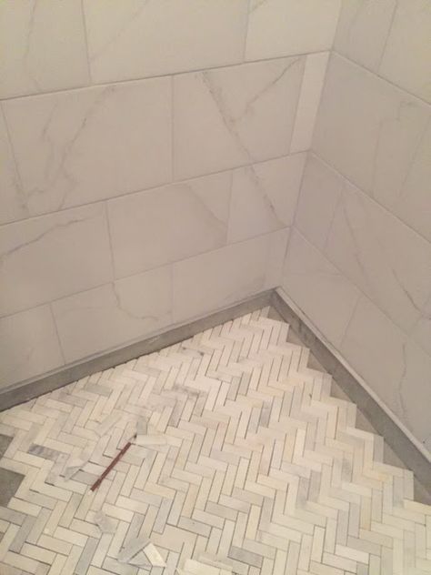 Small Herringbone Tile Floor, Marble Mosaic Shower Floor, Mosaic Tile Shower Floor, Herringbone Shower Floor, Herringbone Shower Tile, Ceramic Shower Tile, Mosaic Shower Floor, Herringbone Tile Bathroom, Herringbone Shower