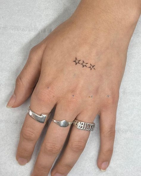 Clarity Tattoo Symbol, Cool Number Tattoos, Out Of Time Tattoo, Art Word Tattoo, Back Hand Tattoo, Jewellery Tattoo, 25 Tattoo, 9 Tattoo, Side Hand Tattoos