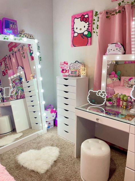 Hello Kitty Aesthetic Room Ideas, Luxury Y2k Bedroom, Small Bedroom Ideas Y2k, Hello Kitty Lego Sets, Hello Kitty Inspired Room, Hello Kitty Teen Room, Small Pink Room Ideas, Hello Kitty Room Decor Bedroom Ideas, Bedroom Ideas Hello Kitty