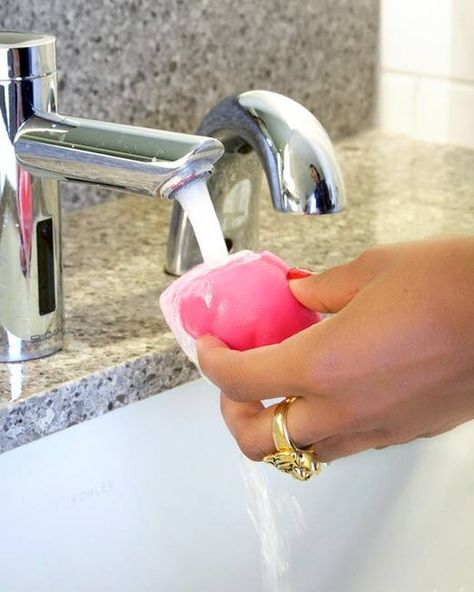 How to Clean Your Makeup Sponge—the Cheap & Easy Way Clean Makeup Sponge, Dirty Makeup, Clean Beauty Blender, Shani Darden, Makeup Rooms, Clean Makeup, Contour Makeup, Milk And Honey, Makeup Sponge