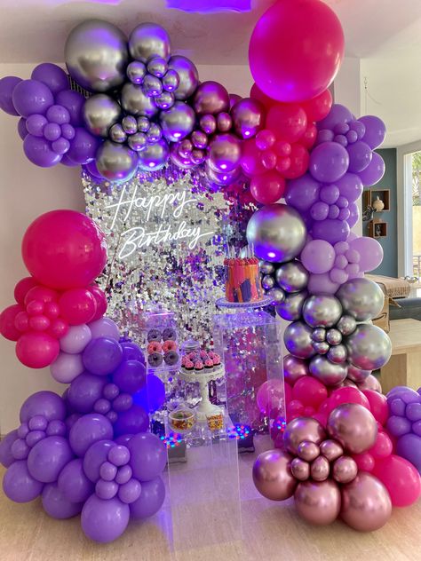 Pink Purple Silver Balloon Garland, Purple Pink And Silver Birthday Party, Pink Purple Silver Party, Glam Party Ideas For Women, Pink And Purple Disco Party, Bratz Balloon Garland, Silver Shimmer Wall With Balloons, Purple Birthday Ideas For Women, Purple Shimmer Wall