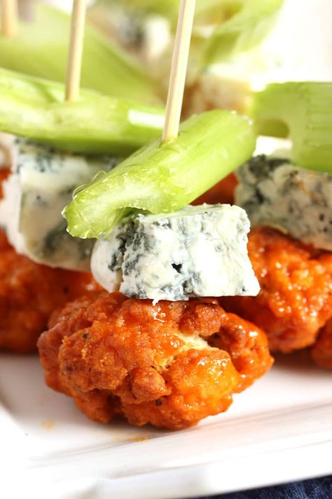 Buffalo Chicken Skewers with Spicy Avocado Ranch Dipping Sauce | TheSuburbanSoapbox.com #GameDaySnackHacks Ranch Dipping Sauce, Big Hats, Skewer Appetizers, Avocado Ranch, Buffalo Chicken Dip, Chicken Bites, Chicken Skewers, Christmas Brunch, Derby Party