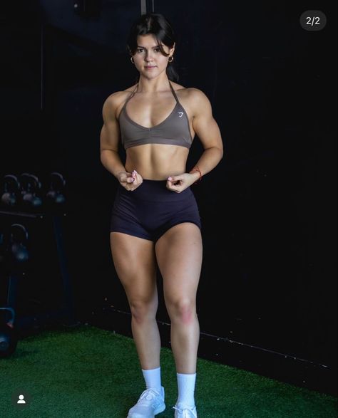 Buff Women, Gym Fits, Fitness Inspiration Body, Female Fitness, Body Motivation, Gym Inspiration, Pole Fitness, Fitness Models Female, Muscle Girls