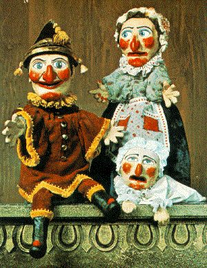 Clown Marionette, Punch And Judy Puppets, Victorian Puppet, 70s Puppets, Ventriloquist Doll, James Ensor, Vintage Pierrot Clown Doll, Antique Puppet Theatre, Puppet Toys