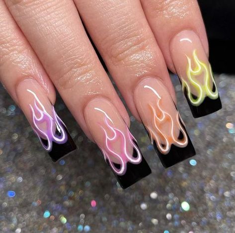 Love the fire Elemental Nails, Gel Nail Designs 2024, Rave Nails Designs, Viral Nails, Rave Nails, Paznokcie Hello Kitty, Fake Nails Designs, Punk Nails, Cute Simple Nails