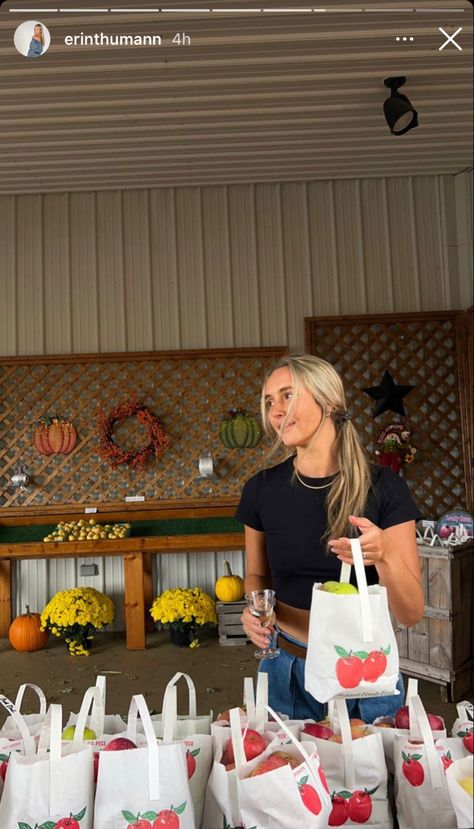 Apple Orchard Aesthetic, Orchard Aesthetic, Apple Hill, Changing Leaves, Fall Inspo, Apple Orchard, Summer Bucket Lists, Autumn Activities, Fruit Bowl