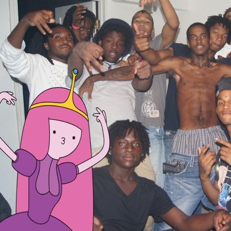 Was deleting old pictures I'd downloaded, but I think I have to keep this one. - Imgur Rapper And Anime, Meme Chat, Gangsta Anime, Anime Rapper, Finn The Human, Sponge Bob, Princess Bubblegum, Thug Life, People Standing