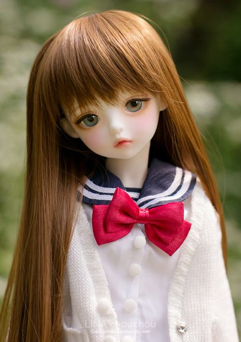 Lina Chouchou, release two limited dolls. Meet Lavinia and Rosemary in their school uniform a Japanese middle school. Accept order today at 19:00 (Japan Time). Get them here at your favorite DOLL shop Dolks Station, http://dolkus.com/list.php… #bjd #balljointed  #dolls Japanese Middle School, Porcelain Dolls Value, Doll Japan, Christmas Barbie, Realistic Dolls, Princesa Disney, Beautiful Barbie Dolls