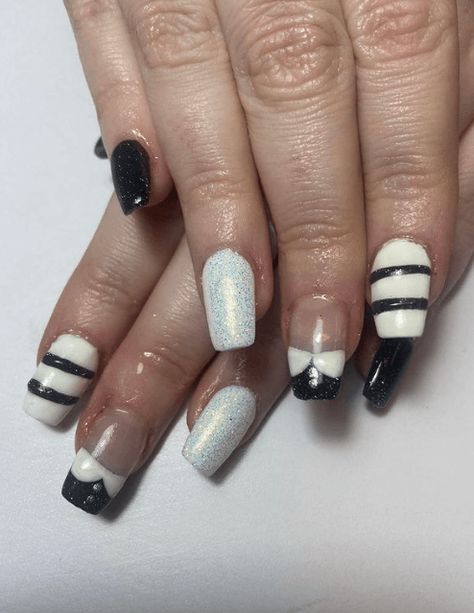 Wednesday Addams Nail Art, Wednesday Nails Ideas, Addams Family Nails, Wednesday Addams Nails, Wednesday Nails, French Tip Manicure, Gomez And Morticia, Ombre Manicure, White Manicure