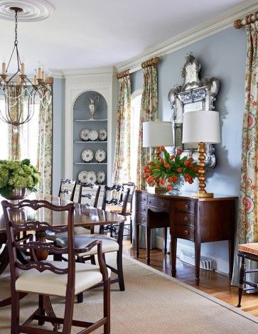 English Dining Room, Dining Room Decor Traditional, Southern Interior, Classic Dining Room, Traditional Dining Rooms, Classic Glamour, Southern Decor, House Dining Room, Southern Grace