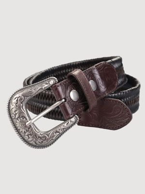 A TWIST ON TIMELESS STYLE Braided belts are a timeless wardrobe staple that elevates the look of any outfit. This belt offers the durability you've come to expect from your favorite Wrangler® styles, while its silver buckle adds our authentic Western character. Stretch technology ensures the support you need doesn't require a compromise on comfort. Western Belts Outfit, Braided Belts, 1950s Men, Men Fashion Photoshoot, Buckle Outfits, Wrangler Accessories, Silver Belts, Timeless Wardrobe Staples, Stretch Belt