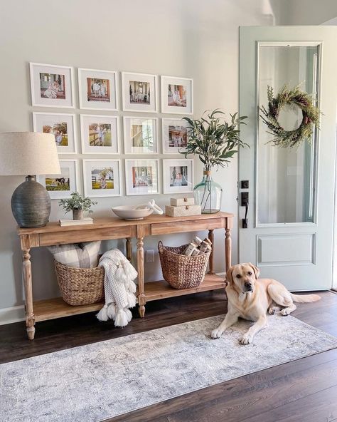 Entryway Styling, Farmhouse Decor Trends, Hallway Table Decor, Farmhouse Entry Table, Farmhouse Entryway Table, Ranch Farmhouse, Entry Table Decor, Console Table Styling, Console Table Decorating