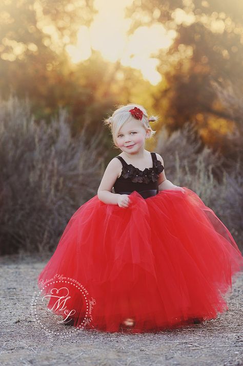 Black And Red Bridesmaid Dresses, Red Flower Girl, Black Flower Girl Dress, Ball Gown Princess, Red Weddings, Red Flower Girl Dresses, Long Ball Gown, Wedding Renewal