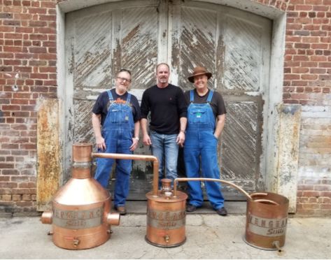 Copper Moonshine Still Plans, How To Make A Still For Moonshine, Diy Moonshine Still How To Make, Diy Moonshine Still, Moonshine Stills For Sale, Strawberry Moonshine, Homemade Still, Moonshine Still Kits, Making Alcohol